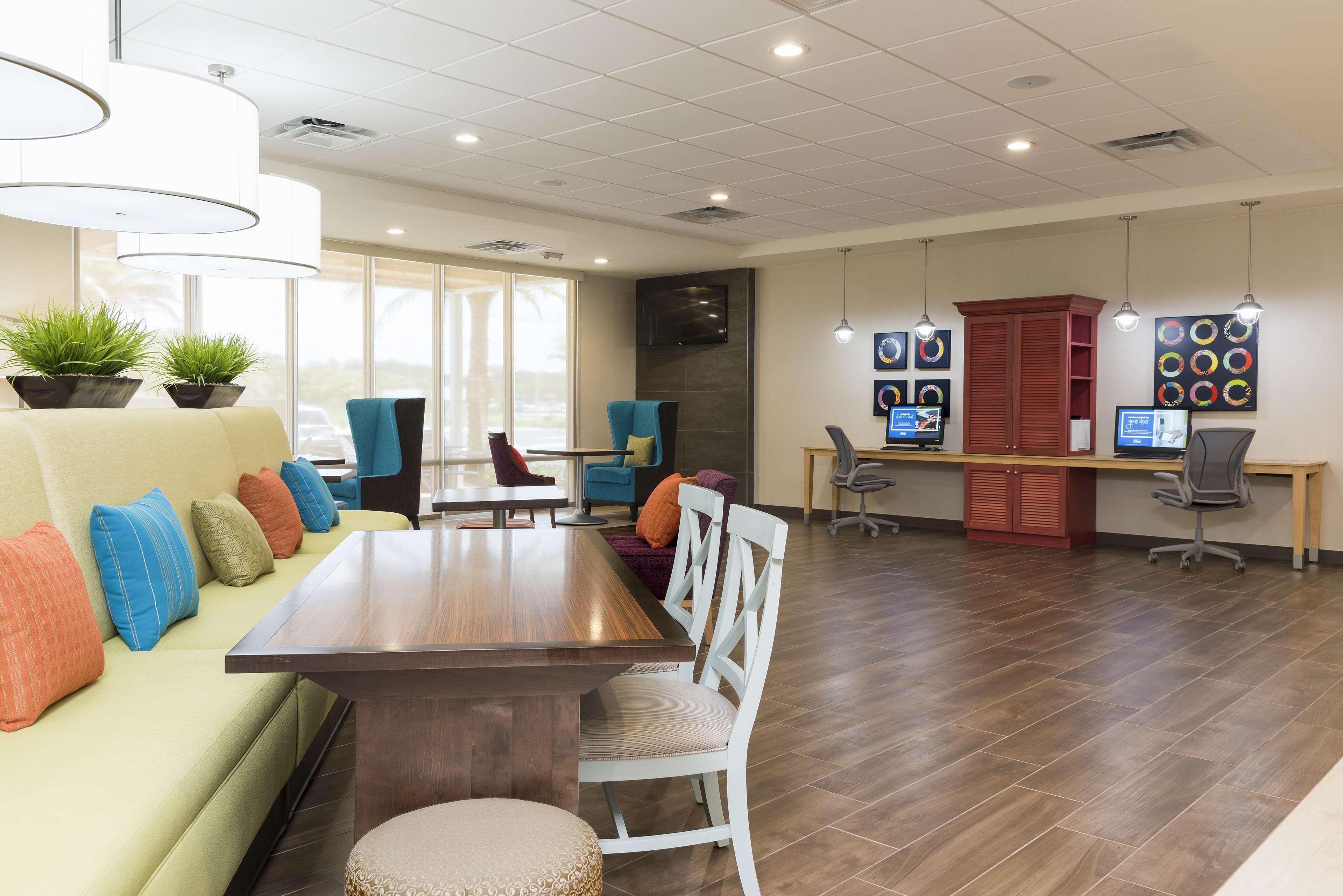 Home2 Suites By Hilton Nokomis Exterior photo